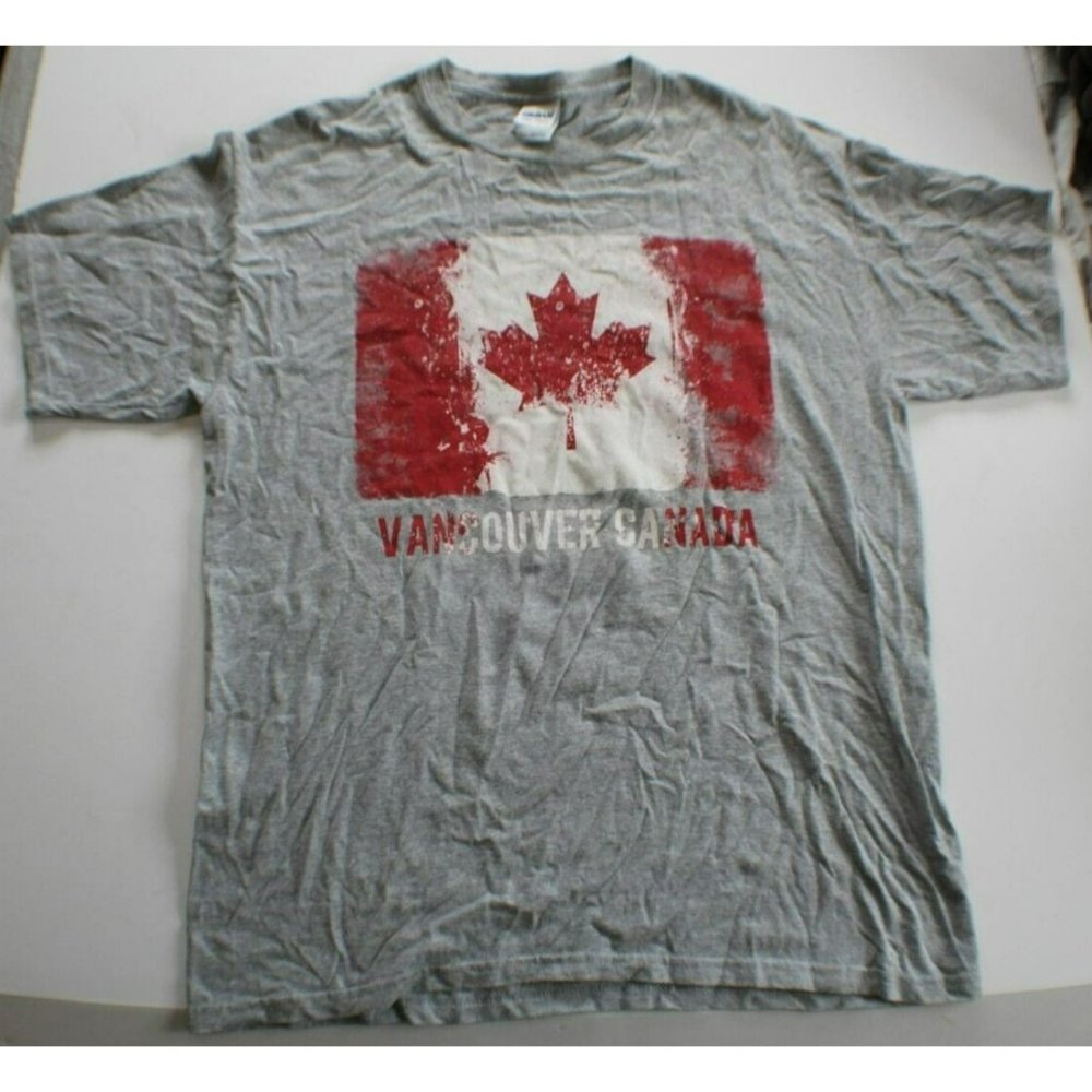 Vancouver‎ Canada Flag Gray Shirt Size Large